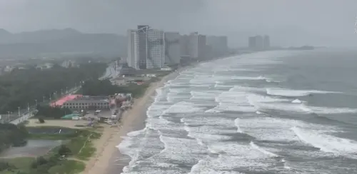 影／米塔颱風登陸中國廣東！沿海強風暴雨　香港掛3號風球
