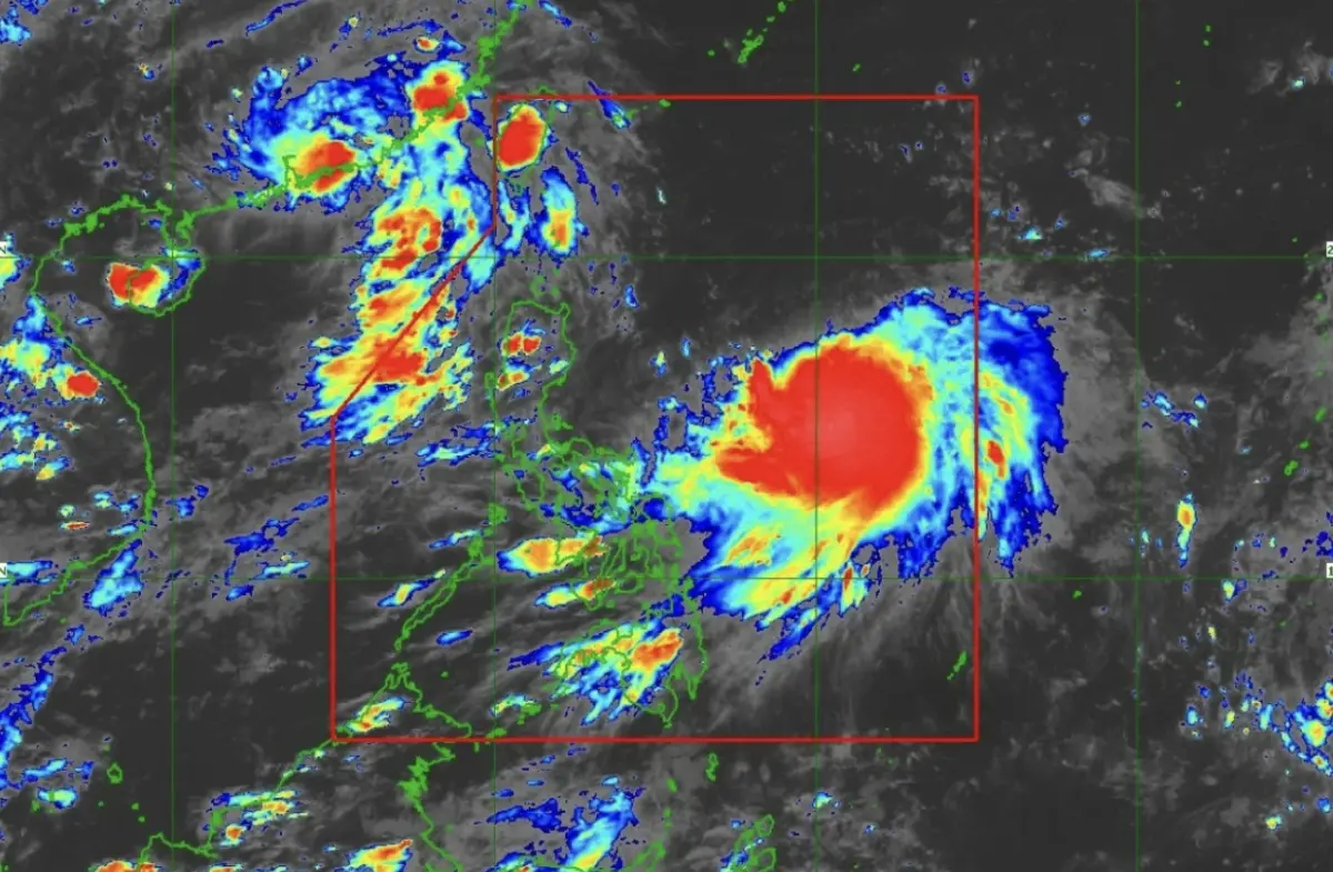 ▲樺加沙（Ragasa）颱風在菲律賓海持續增強，恐帶來豪雨、強風及風暴潮風險。（圖／PAGASA）