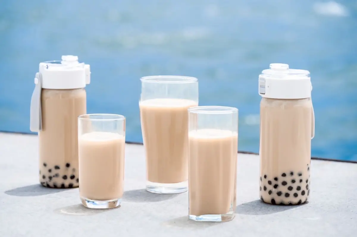 ▲2025高雄奶茶節將於今（20）日登場，今年預計將有70攤美食，更有獎金挑戰賽等活動。（圖／高雄市觀光局提供）