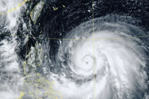 樺加沙颱風強又大！氣象署：72小時內升級強颱　一圖速懂影響時間
