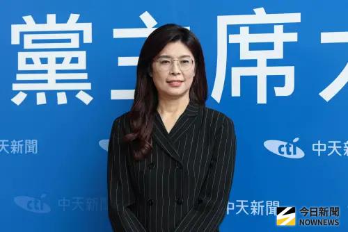 黨主席選戰倒數3天！「棄保」傳言滿天飛　鄭麗文霸氣8字回應
