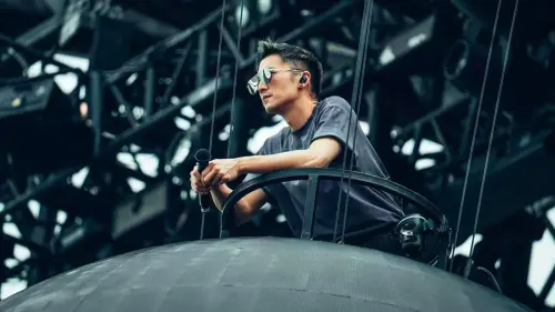 ▲謝霆鋒憑藉演戲不用替身、唱歌不用假唱，最終實現成功翻身，獲得粉絲讚賞與支持。（圖／翻攝自謝霆鋒微博）