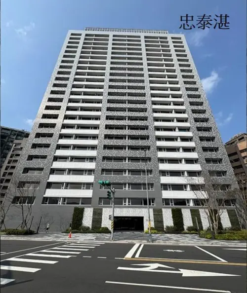 ▲忠泰湛樓高23層，有117戶。（圖／臺北市財政局提供）