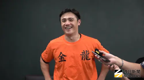 中職／用守備力挺胡金龍引退！陳鏞基感性：永遠難忘杜哈亞運奪金
