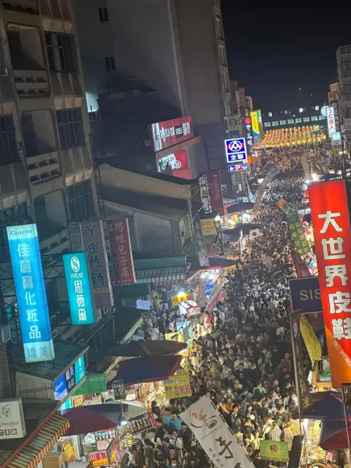 ▲苗栗苑裡鬼門關夜市（圖／取自Threads@yiching217）