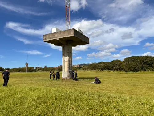 疑經商失敗欠債！土城廣播塔驚傳雙屍命案　夫妻共同走上絕路
