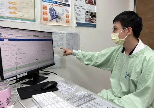 ▲陳柏思醫師提醒，若有手術規劃，建議及早安排麻醉術前評估門。（圖／新竹台大分院提供）