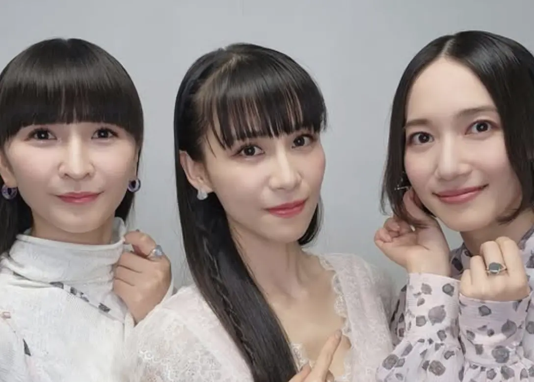 ▲出道20年的日本知名女團Perfume無預警宣布休團。（圖／@prfm_official IG）