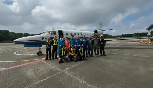 樺加沙颱風極近距離觀測！氣象署啟動「追風計畫」　震撼畫面曝光
