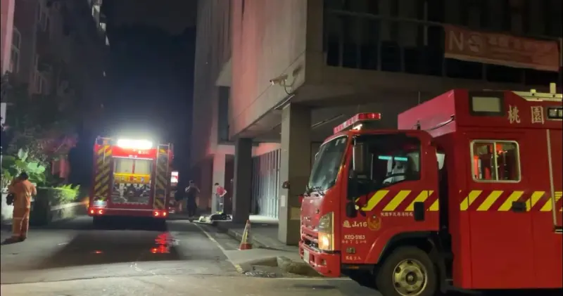 快訊／雷射切割機起火！銘傳大學桃園校區火警　10消防車26人救援