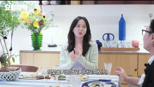 ▲孫藝真（如圖）分享自己和玄彬生長背景相似，因此兩人總是可以輕鬆共感。（圖／요정재형 YouTube）