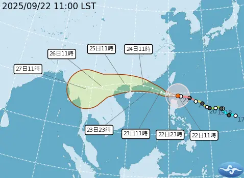 ▲樺加沙颱風目前海陸警齊發，強度已經來到最巔峰，暴風圈今（22）日上午11時接觸恆春，屏東、台東、高雄也將陸續受到影響。（圖／中央氣象署cwa.gov.tw）