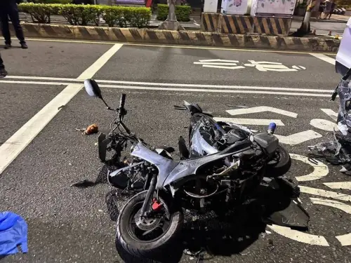 ▲今天凌晨桃園一名男騎士見到巡邏員警後，疑似心虛拒檢逃逸，最後撞到警車骨折落網。（圖／警方提供）