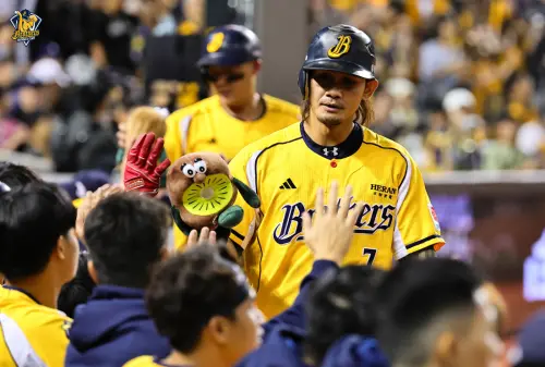 ▲現年38歲的張志豪，不僅曾締造中職史上最多的三壘安打紀錄，更具備多次單季20轟的長打實力。（圖／中信兄弟提供）