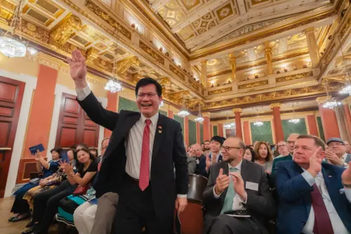 林佳龍訪歐行突破中封鎖 涉外人士：展現台灣多元外交新格局
