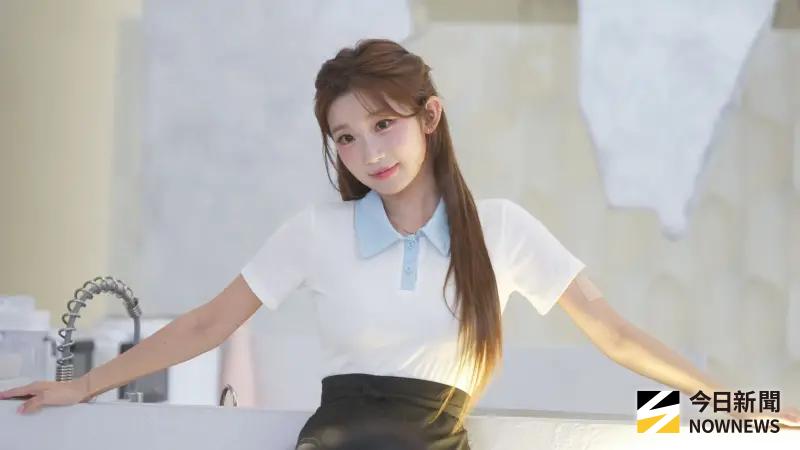 ▲《NOWNEWS今日新聞》整理今（11）日娛樂看點：Fubon Angels韓籍啦啦隊女神李珠珢（如圖）確定續約，傳「公主病」已痊癒、態度轉變；簡廷芮、王品澔被指私情曝光、與粿粿風波扯上關聯；辛龍首度正面回應「國外結婚」傳聞，強調未再婚、將以新作回歸。（圖／記者張一笙攝）