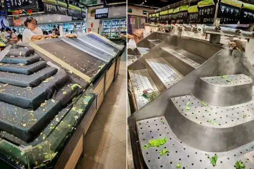 ▲強烈颱風樺加沙正襲向廣東，22日多地超市的蔬菜都已經被搶購一空，只留下辣椒，引發網友熱議。（圖／翻攝自微博）