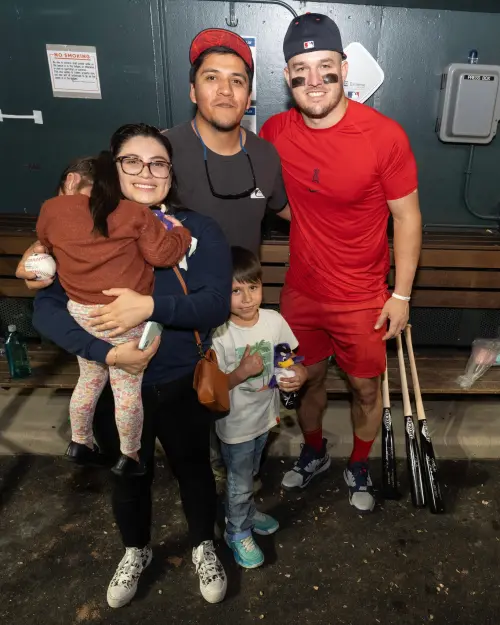 ▲楚特的這發全壘打幫助天使以3：0擊敗洛磯。他賽後表示：「我希望能把這顆球帶回家，留給家人和收藏。我的孩子們肯定超興奮。」（圖／Los Angeles Angels X）