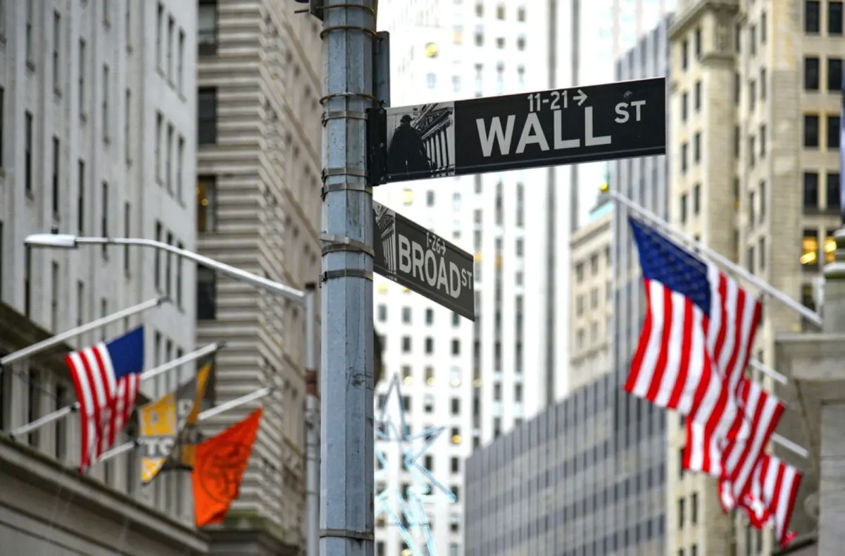 新興市場教父示警：AI股恐回檔40％ 傳奇投資人也加入看空行列