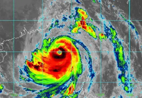樺加沙颱風沒登陸是祖上積德！暴雨要再1天　今6縣市達停班課標準
