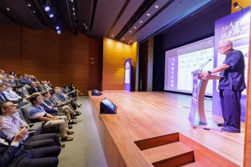 亞太綜合研究院院長湯紹成：若能善用AI　可建構「AI數位大同」
