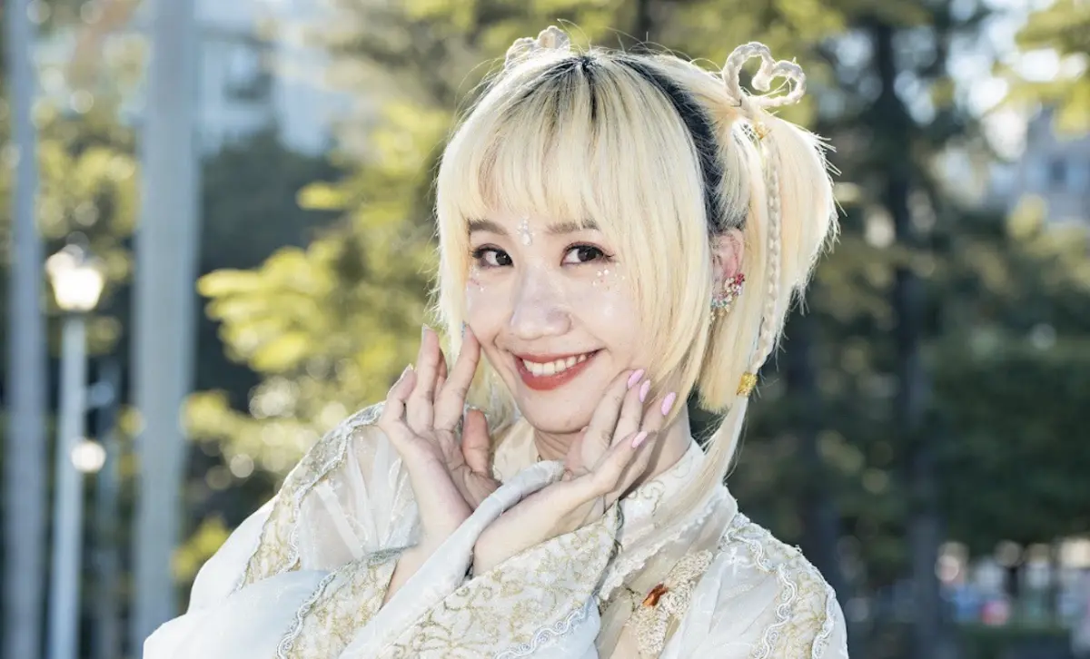 ▲Lulu（如圖）在《戲說台灣》全新單元《玄武扞善緣》中飾演菜瓜布精，還和演員陳小菁上演經典呼巴掌橋段，讓她笑稱被打得好過癮。（圖／三立提供）