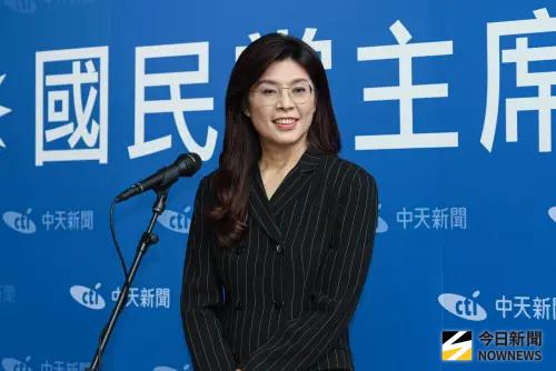 挺鄭麗文較能帶領國民黨進入民主AI時代　醫：補足盧秀燕論述不足
