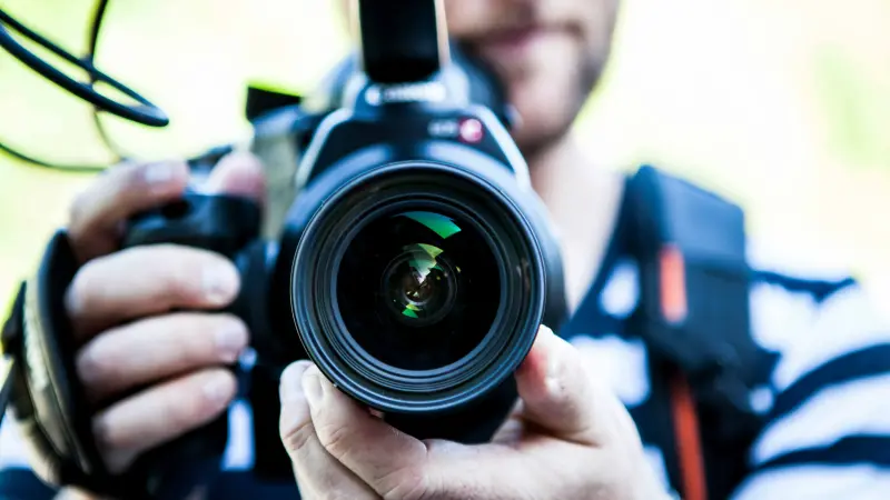 ▲韓國百萬YouTuber酒駕遭檢舉，竟拒測還棄車逃跑300公尺，最終仍被警方逮捕，事件曝光後引發粉絲震驚，警方正深入調查，他恐面臨吊銷駕照與刑責。（圖／示意圖pexels）