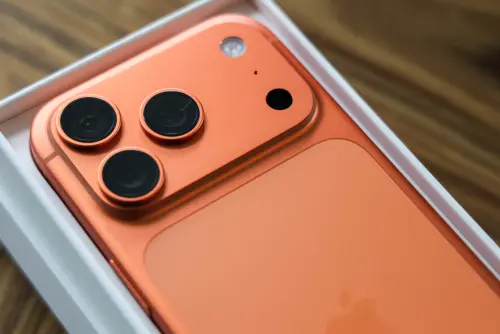 黑五限定！ iPhone 17 Pro價格超香直降2300、三星旗艦機省1.3萬
