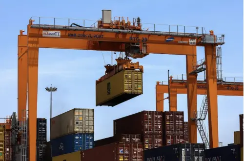 台投資美至少3500億美元　專家憂要了台灣老命！換降低關稅並不夠
