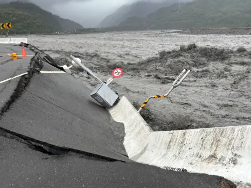 家屬哀慟指認親人！花蓮光復洪水奪命　9具遺體完成確認身分
