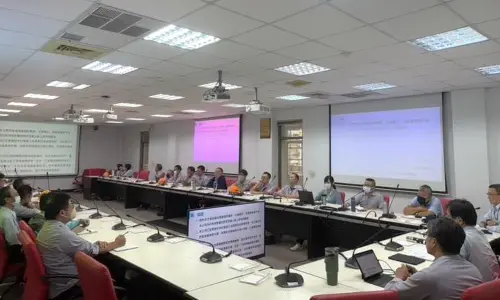 ▲台灣中油公司石化事業部工安精進宣導會議，在石化事業部林園廠舉行，有石化事業部副執行長及林園廠三級以上主管與會。(圖／中油石化事業部提供)