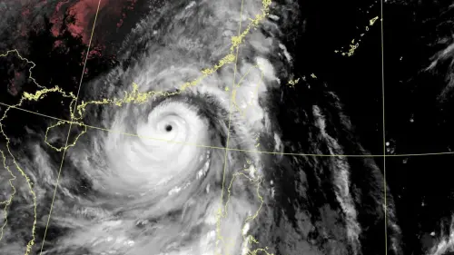 直播／樺加沙颱風解除海警！超大豪雨花蓮慘淹　氣象署20:40說明
