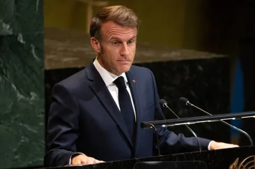 影／總統也不能過！馬克宏紐約遭警攔　Call Out川普：我被困住了
