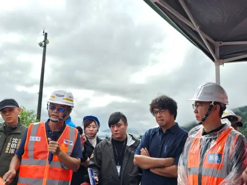 馬太鞍溪橋「3階段搶修」　陳世凱指示2週內先完成涵管便道供應急
