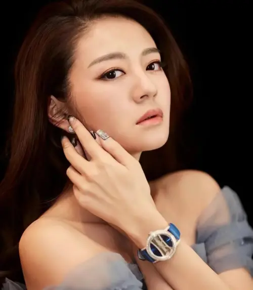 ▲安以軒的家世背景十分雄厚，自己也十分懂得理財，靠收租金就能擁有富裕生活。（圖／翻攝自微博）