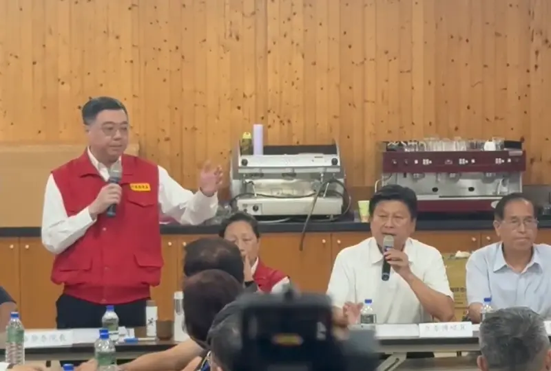 巷仔內／堰塞湖溢流也不敵政治口水　傅崐萁卓榮泰勘災最差示範