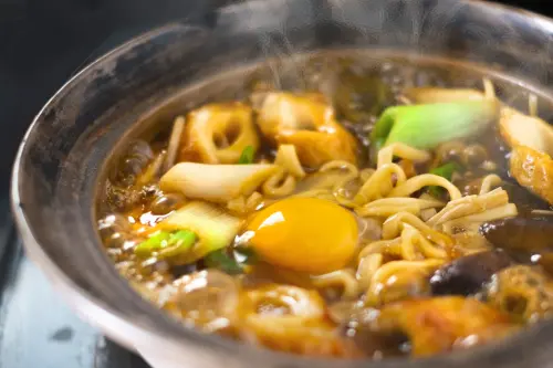 小火鍋煮蛋「多1物」零失敗！老饕學會全跪　店員也讚：根本天才
