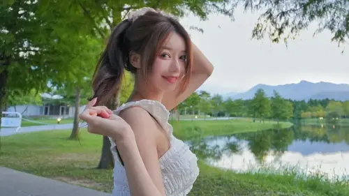 ▲李雅英昨日晚間無預警將IG追蹤者全數清空，引發粉絲之間熱議。（圖／翻攝自李雅英IG@yyyoungggggg）