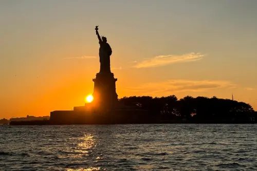 ▲傳統的經濟目標對年輕世代來說，如今感覺像是遙不可及的夢想。（圖／美聯社／達志影像）