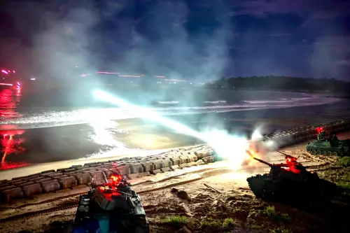 金防部「太武操演」灘岸火網阻殲敵軍
