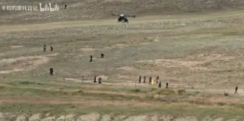 始祖鳥炸完山就落跑！上百村民滿山撿垃圾　無人機嚇跑小動物
