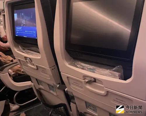 搭飛機留意！調整椅背造成後方乘客「腦震盪」　不小心的代價曝光
