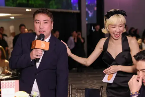 ▲Lulu（右）詹仁雄是她演藝圈的爸爸。（圖／500輯攝影團隊提供）