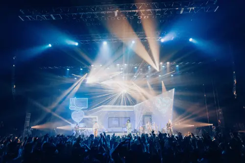 ▲神不擲骰子直言台灣人給人從容不迫的感覺，和日本的緊湊感不同。（圖／雅慕斯娛樂）