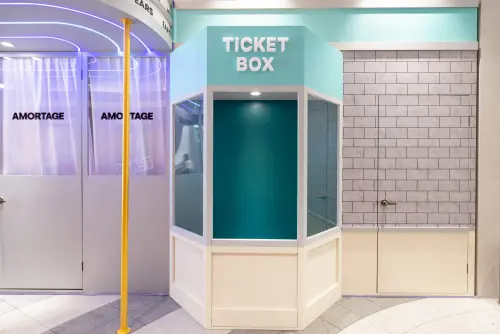 ▲BLACKPINK成員JISOO信義區快閃店。（圖／寬寬整合）