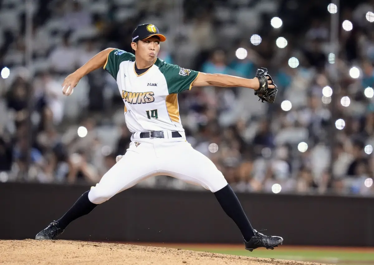 ▲台鋼雄鷹林詩翔去年奪下救援王、新人王，新賽季加薪幅度破100%。（圖／台鋼雄鷹提供）