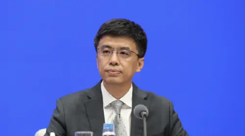 ▲大陸廣電總局副局長韓冬（如圖）召開記者會，修訂《電視劇管理辦法》。（圖／翻攝自微博）