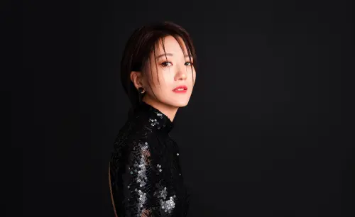 〈陪我看日出〉蔡淳佳回來了！出道25年返台北開唱：最好的安排
