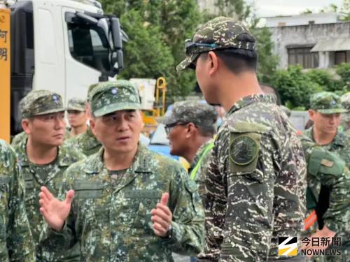 ▲呂坤修指示，「救災如同作戰」，並要求跨區增援，把握黃金時間全力救災。（圖／記者莊全成攝，2025.09.26）